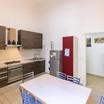 Apartment A Due Passi Dal Porto Livorno