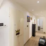 A Due Passi Dal Porto Apartment *