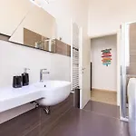 Apartment A Due Passi Dal Porto